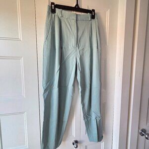 Massimo Dutti High Waisted Pleated Trousers | Sage Green Ankle Pants | Size 6